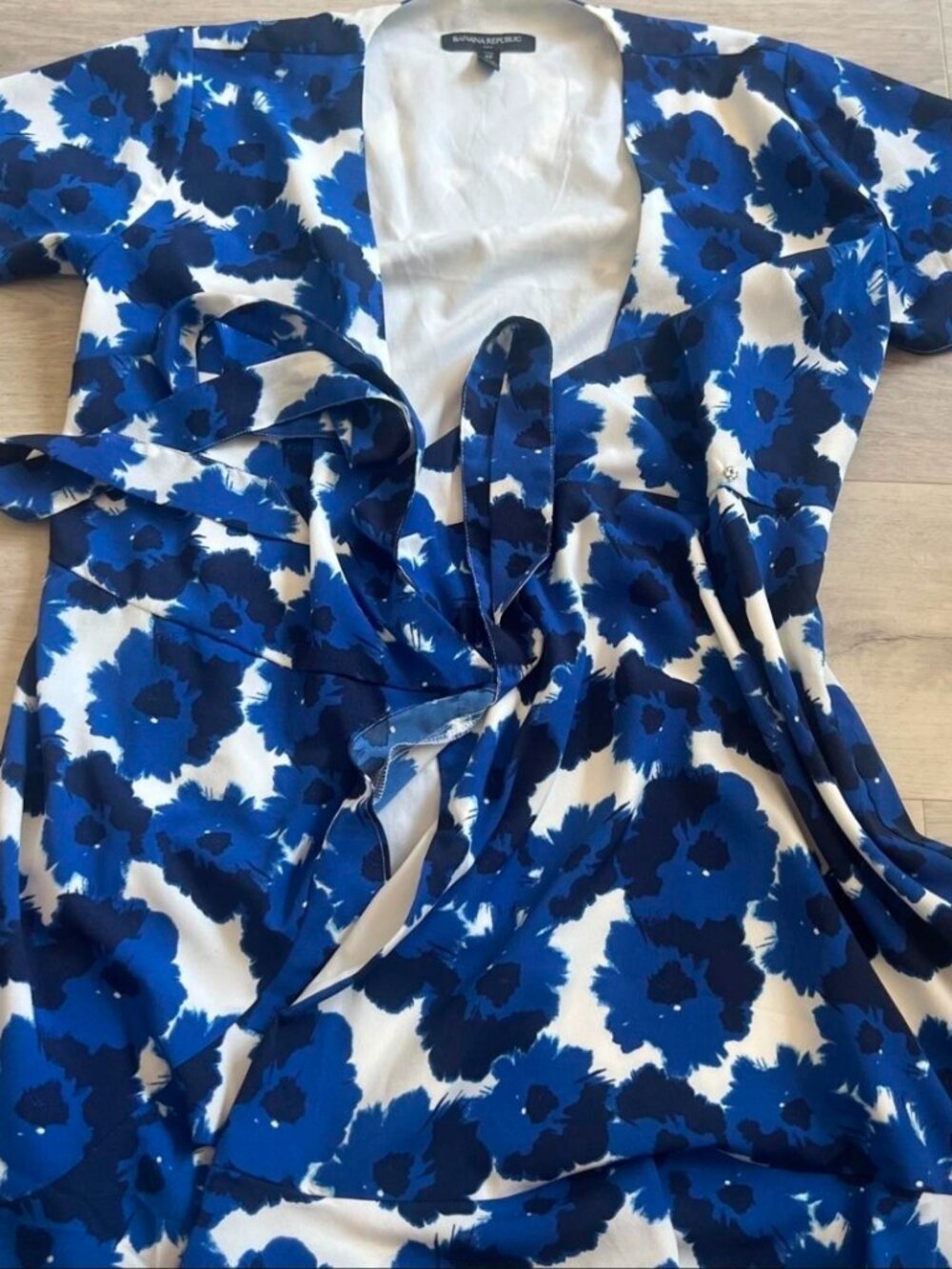 Banana republic wrap dress